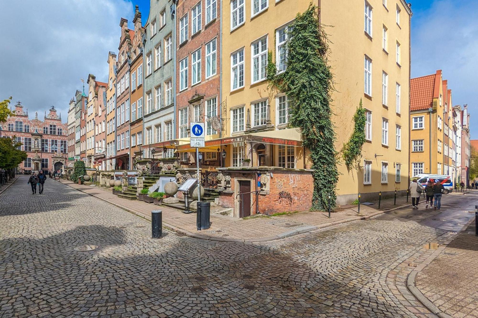 Apartment Gdansk Old Town Kolodziejska By Renters Luaran gambar